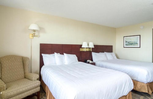 Gander Hôtel | Irving West Hotel