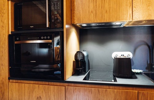 Sortelha Maison | is a cosy one-bedroom accommodation unit with 21 m2