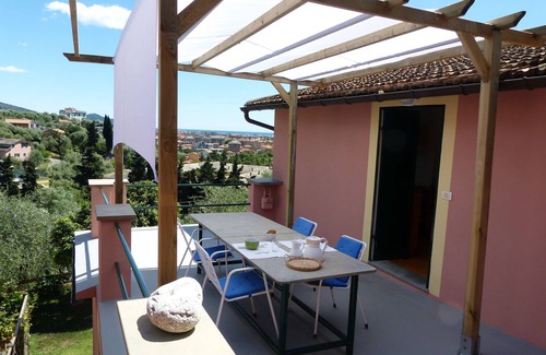 Chiavari Appartement | est un petit appartement récemment restauré. Idéal pour un couple.
