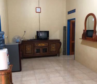 Batu Karas Maison | Isak batukaras