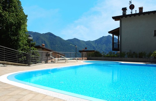 Costa Volpino Maison | Iseo Lake Villa with lake view and pool