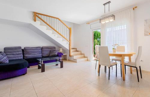Miami Platja Maison | Isla Bonita