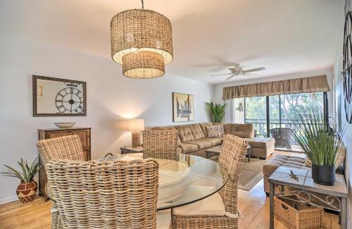 Casa del Mar Appartement | Isla Del Sol Condo about 2 Miles to St Pete Beach!
