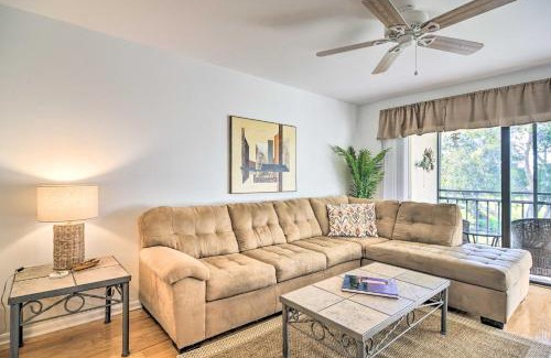 Casa del Mar Appartement | Isla Del Sol Condo about 2 Miles to St Pete Beach!