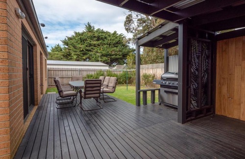 Sunderland Bay Maison | Island Beach Family Home