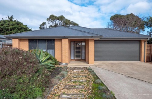 Sunderland Bay Maison | Island Beach Family Home