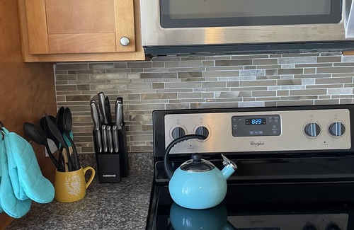 Richmond Copropriété | Island Life#2 @Bay Garden Live Local. GOOD PRICE!!Clean with Ocean views