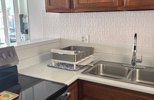 Bradenton Beach Copropriété | Island Oasis Retreat - 1 Minute Walk to the Beach