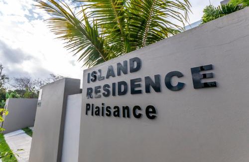 Plaine Magnien Villa | ISLAND RESIDENCE Plaisance - Mauritius - Villa with Private Pool - 15718