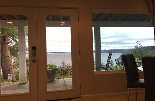 Three Tree Point Maison | Vue sur l'île - Vue spectaculaire sur Puget Sound et les montagnes olympiques