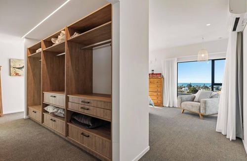 Waihi Beach Maison | Island Views - Waihi Beach Holiday Home