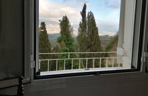 Agia Thekli Maison | Island Village House