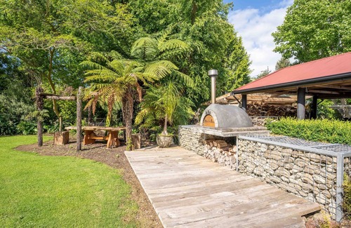 Te Horo Maison | Isness ... Your Haven on Hautere
