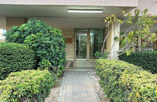 Netanya Appartement | ISRAEL/ NETANYA- BEST CENTRAL BEACH CITY SPACIOUS APT FOR LONGTERM RENT NOW!
