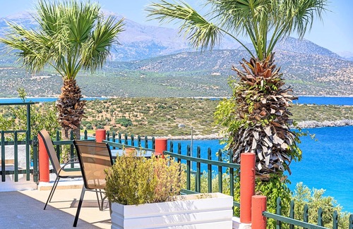 Istron Appartement | Istron Beachside Studio