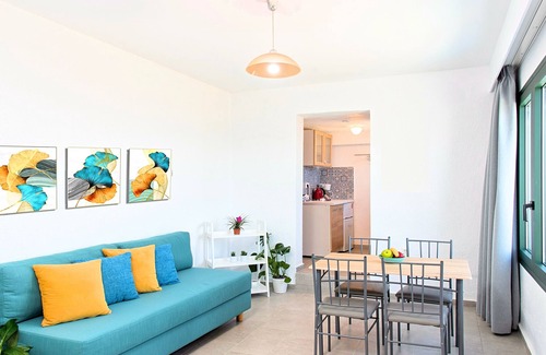 Istron Appartement | Istron Beachview Apartment