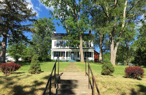 Burdett Maison | Ferme gracieuse sur la route des vins du lac Seneca