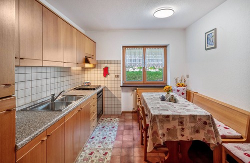 Alfauro Appartement | Apartment 'Joy' with Mountain View, Private Terrace and Wi-Fi