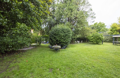Maccagno Villa | Appartement vue jardin