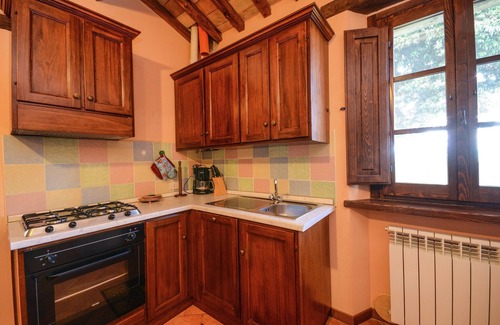 Bivio Lugnano Maison | Holiday Home Monte with Pool and Forest Trails