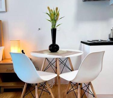 Lahug Appartement | IT Park Gem - Cozy Studio with Netflix and Pool Access