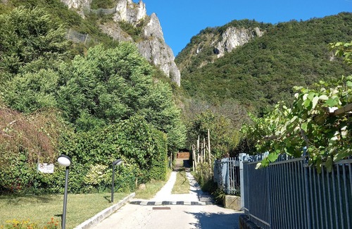 Martignano Appartement | Romantic Apartment in Historic Trento, Italy - Mountain Views