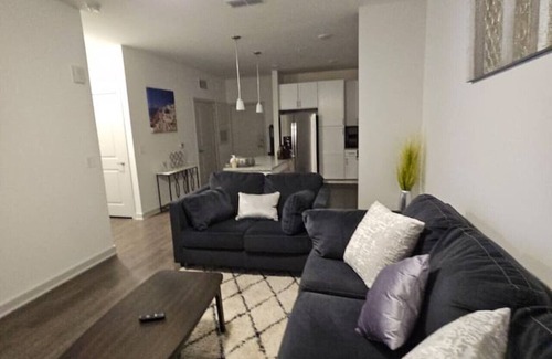 Lithia Springs Appartement | It's a cozy condo in the city!