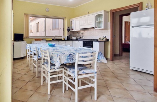 Santa Caterina Dello Ionio Marina Maison | Ionian Seaside Oasis ~ 130m to the Beach ~ Air conditioning ~ Wifi ~ Independent