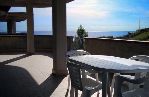 Santa Caterina Dello Ionio Marina Appartement | Appartement près de la mer, vue exceptionnelle, Wi-Fi gratuit, parking