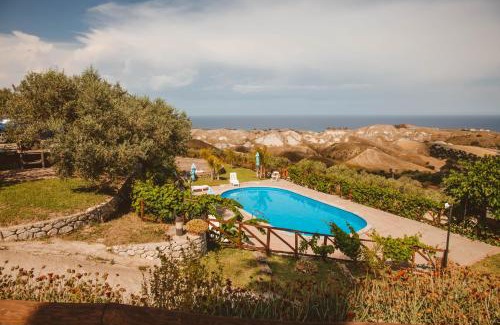 Santa Caterina dello Ionio Maison | Calàmi - Villa Romeo - Private Apartments with Pool, Seaview & Olive Grove