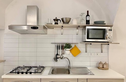 Villa Santa Lucia degli Abruzzi Appartement | Civic25 Abruzzo | Romantic retreat within the historic center