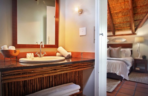 Bela-Bela Cabine | Itaga Luxury Private Game Lodge