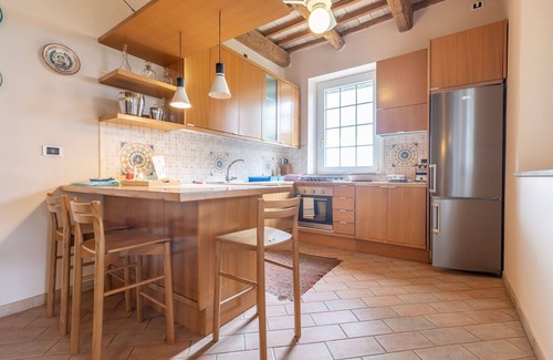 Mombaroccio Maison | Italian Experience - Glicine Holiday Apt