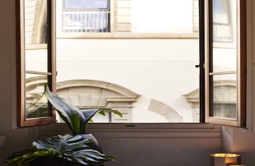 Duomo Appartement | ITALIAN LUXURY WITH TOP OF THE LINE AMENITIES IN THE PERFECT SETTING OF DUOMO