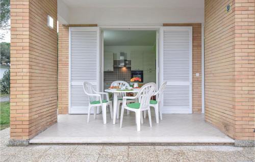 Baia Domizia Maison | Italy Village