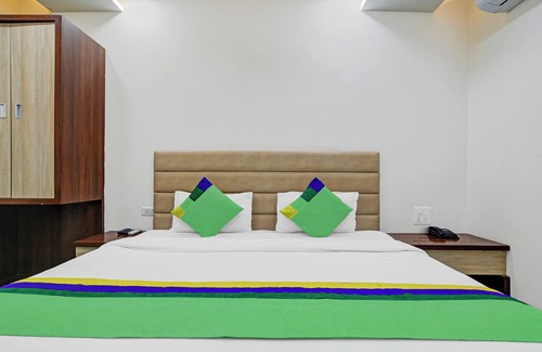 Surat Hôtel | Itsy By Treebo - Ospite