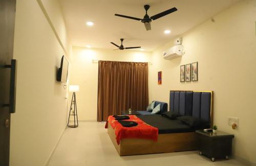 Karjat Appartement | Ivy Bliss Studio with Private Pool, B 13, Karjat