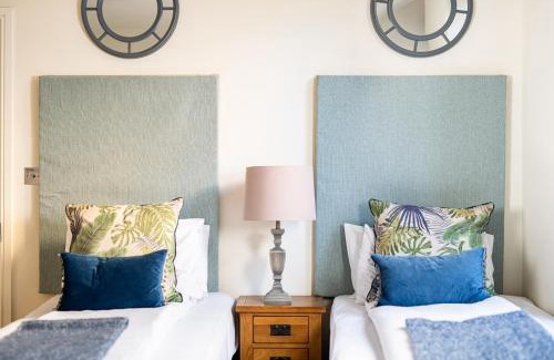 Upper Town Maison | Ivy House