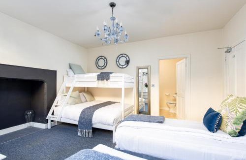 Upper Town Maison | Ivy House