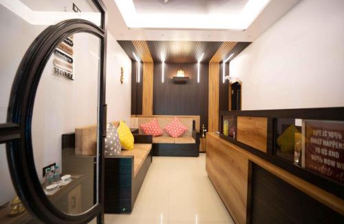 Lakhisarai Hôtel | Ivy Nirvana