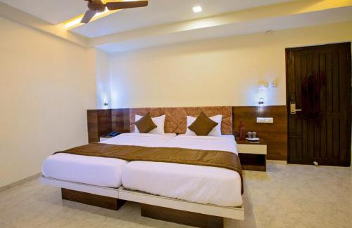Town Hall Hôtel | IVY RESIDENCY
