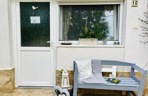 Pogany Maison | Jázmin vendégház és 2 fős stúdió apartman