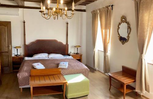 Homokkomarom Maison | Jókai Vendégház Homokkomárom