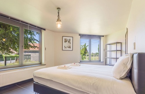 Esen Appartement | J and R Flanders Fields Holiday Homes - Unit 2