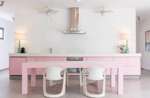 Willemstad Villa | J E T S E T Villa contemporaine élégante et géante à Spanish Water Bay
