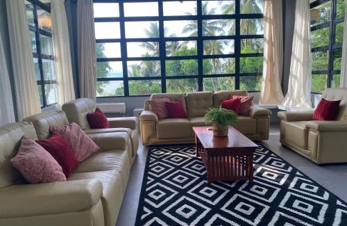 Kuala Penyu Maison | J Guest House