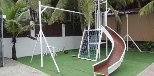 Batangas City Autre | J's PALM BEACH Resort