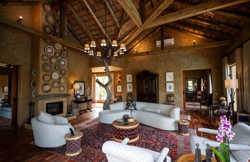 Thorny Bush Game Reserve Cabine | Jabulani Safari