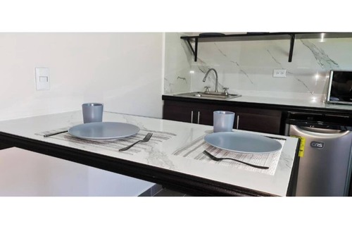 Jaco Hôtel | Jacó 6-Bedroom Oasis – Pool, Tropical Vibes & Easy Walk Everywhere