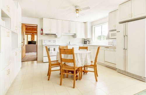 Unorganized Centre Parry Sound Cabine | Jack's Lake Retreat - Perfect for multi-families!